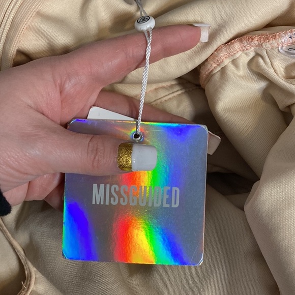 Missguided ASOS Bardot V Neck Bodycon Mini Peach Dress - Picture 10 of 10